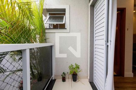 Casa à venda com 210m², 3 quartos e 2 vagasVaranda da Suíte 2