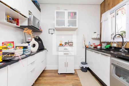 Casa à venda com 210m², 3 quartos e 2 vagasCozinha