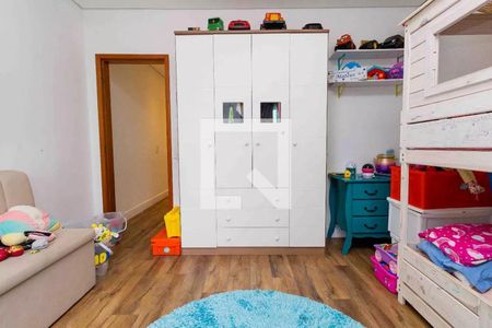 Casa à venda com 210m², 3 quartos e 2 vagasSuíte 1