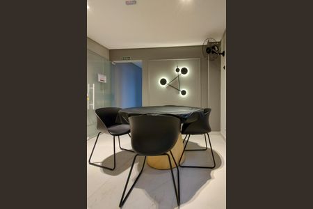 Apartamento para alugar com 76m², 2 quartos e 2 vagasÁrea comum