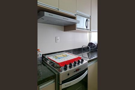 Apartamento para alugar com 76m², 2 quartos e 2 vagasCozinha