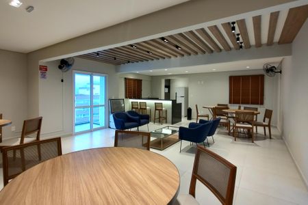 Apartamento para alugar com 76m², 2 quartos e 2 vagasÁrea comum - Salão de festas