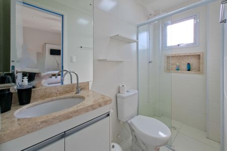 Apartamento para alugar com 76m², 2 quartos e 2 vagasBanheiro da Suíte
