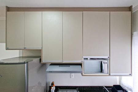 Apartamento para alugar com 76m², 2 quartos e 2 vagasCozinha