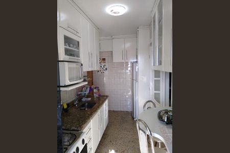 Apartamento à venda com 86m², 3 quartos e 2 vagas Apartamento à venda com 86m², 3 quartos e 2 vagascozinha