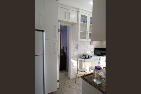 Apartamento à venda com 86m², 3 quartos e 2 vagas Apartamento à venda com 86m², 3 quartos e 2 vagascozinha