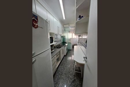 Apartamento à venda com 70m², 3 quartos e 1 vaga Apartamento à venda com 70m², 3 quartos e 1 vagaCozinha