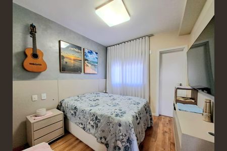 Apartamento à venda com 80m², 3 quartos e 2 vagasSuíte 