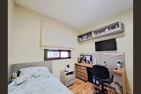 Apartamento à venda com 80m², 3 quartos e 2 vagasQuarto 1