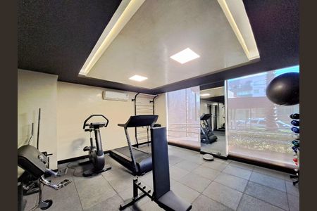 Apartamento à venda com 80m², 3 quartos e 2 vagasÁrea comum - Academia