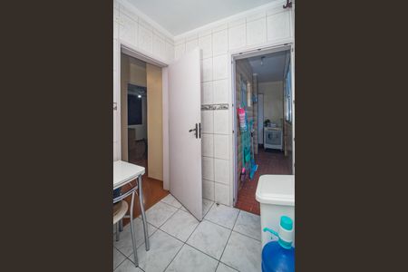 Apartamento à venda com 68m², 2 quartos e 2 vagasCozinha