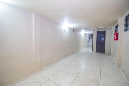 Apartamento à venda com 68m², 2 quartos e 2 vagasHall de entrada