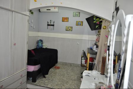 Casa à venda com 206m², 4 quartos e 4 vagasQuarto 1