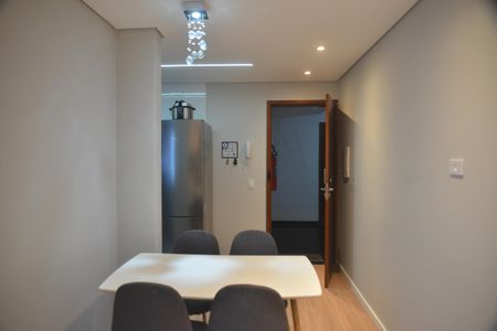 Apartamento à venda com 58m², 2 quartos e 1 vagaSala