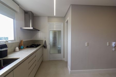 Apartamento à venda com 223m², 4 quartos e 4 vagasCozinha