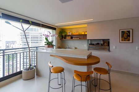 Apartamento à venda com 223m², 4 quartos e 4 vagasVaranda Gourmet