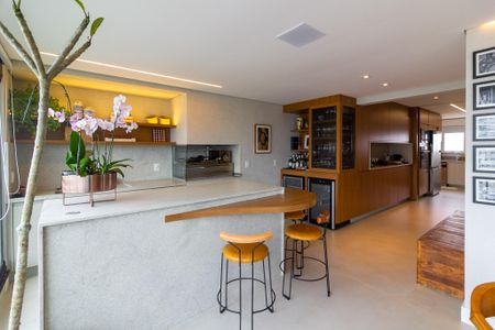 Apartamento à venda com 223m², 4 quartos e 4 vagasVaranda Gourmet