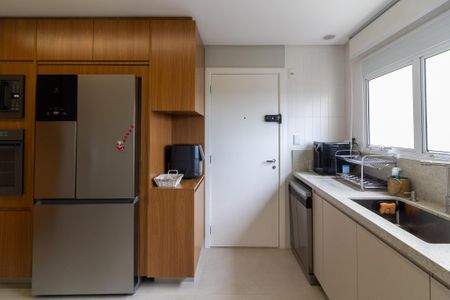 Apartamento à venda com 223m², 4 quartos e 4 vagasCozinha