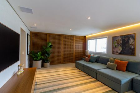 Apartamento à venda com 223m², 4 quartos e 4 vagasSala de Tv