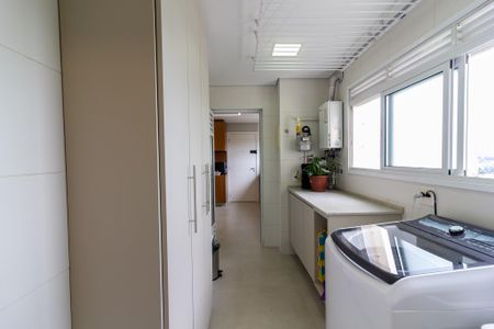 Apartamento à venda com 223m², 4 quartos e 4 vagasÁrea de Serviço