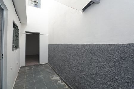 Casa para alugar com 105m², 2 quartos e sem vagaÁrea de Serviço