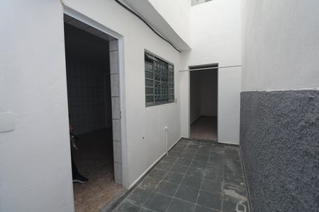 Casa para alugar com 105m², 2 quartos e sem vagaÁrea de Serviço