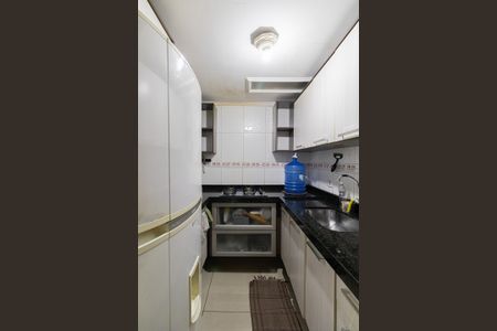 Casa de condomínio à venda com 71m², 2 quartos e 1 vagaCozinha