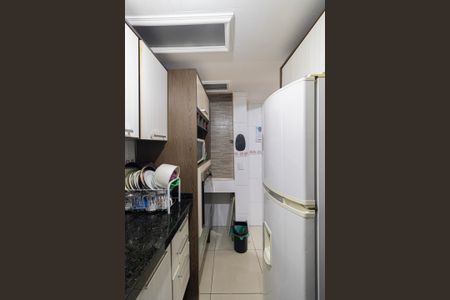 Casa de condomínio à venda com 71m², 2 quartos e 1 vagaCozinha