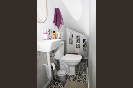 Casa à venda com 140m², 3 quartos e 1 vagaLavabo