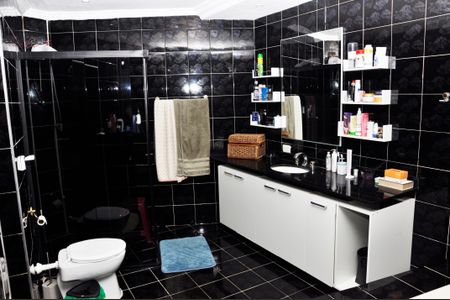 Casa à venda com 140m², 3 quartos e 1 vagaBanheiro da Suíte 