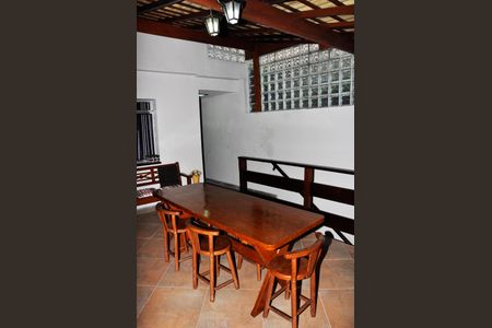 Casa à venda com 140m², 3 quartos e 1 vagaChurrasqueira e Espaço Goumert