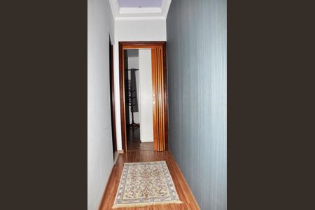 Casa à venda com 140m², 3 quartos e 1 vagaCorredor 