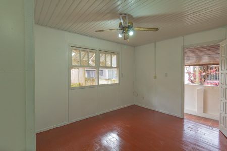 Casa à venda com 70m², 3 quartos e 2 vagas Casa à venda com 70m², 3 quartos e 2 vagasSala
