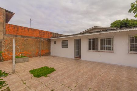 Casa à venda com 70m², 3 quartos e 2 vagas Casa à venda com 70m², 3 quartos e 2 vagasQuintal