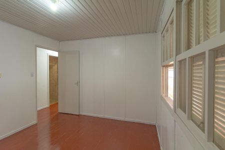 Casa à venda com 70m², 3 quartos e 2 vagas Casa à venda com 70m², 3 quartos e 2 vagasQuarto 2