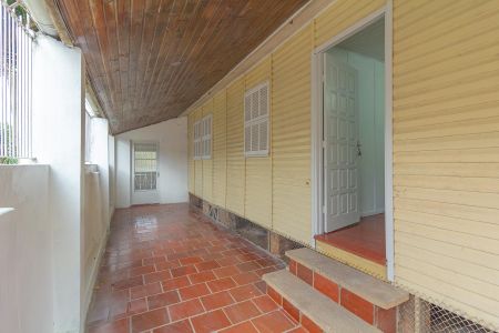 Casa à venda com 70m², 3 quartos e 2 vagas Casa à venda com 70m², 3 quartos e 2 vagasVaranda da Sala