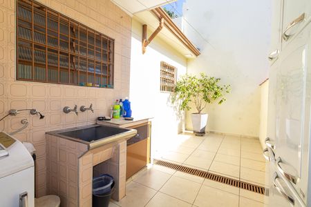 Casa para alugar com 114m², 2 quartos e 2 vagasÁrea de Serviço