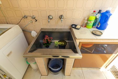 Casa para alugar com 114m², 2 quartos e 2 vagasÁrea de Serviço