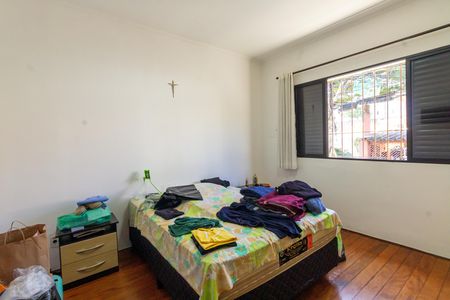 Casa para alugar com 114m², 2 quartos e 2 vagasQuarto 2