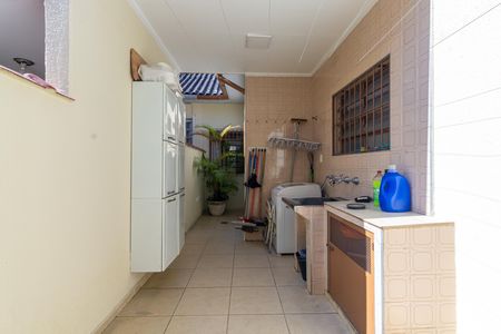 Casa para alugar com 114m², 2 quartos e 2 vagasÁrea de Serviço