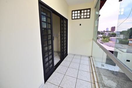 Casa para alugar com 254m², 4 quartos e 4 vagasSacada Suíte 2