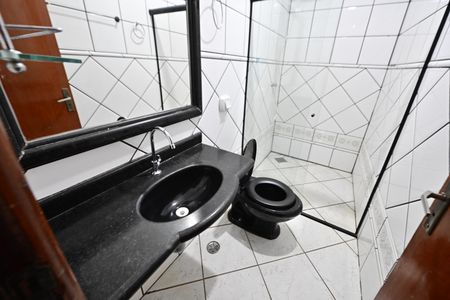 Casa para alugar com 254m², 4 quartos e 4 vagasBanheiro da Suíte 2