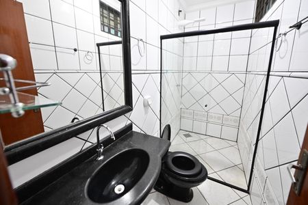 Casa para alugar com 254m², 4 quartos e 4 vagasBanheiro da Suíte 2