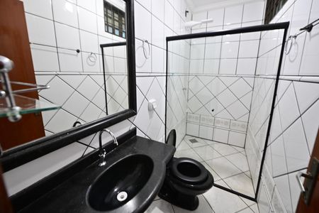 Casa para alugar com 254m², 4 quartos e 4 vagasBanheiro da Suíte 2