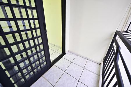 Casa para alugar com 254m², 4 quartos e 4 vagasSacada Suíte 1