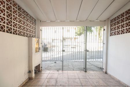 Casa à venda com 108m², 3 quartos e 1 vaga Casa à venda com 108m², 3 quartos e 1 vagaGaragem