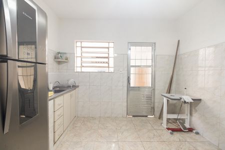 Casa à venda com 108m², 3 quartos e 1 vaga Casa à venda com 108m², 3 quartos e 1 vagaCozinha