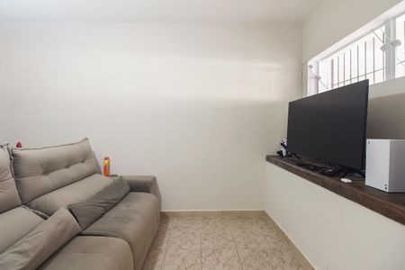 Casa à venda com 108m², 3 quartos e 1 vaga Casa à venda com 108m², 3 quartos e 1 vagaSala