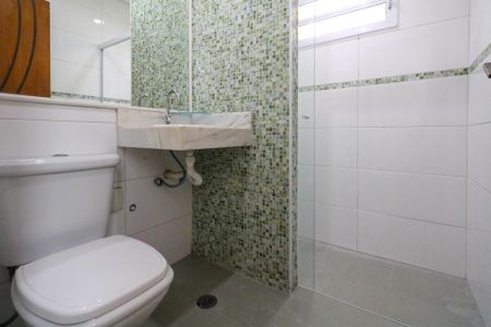 Casa à venda com 160m², 2 quartos e 2 vagas Casa à venda com 160m², 2 quartos e 2 vagasBanheiro Social