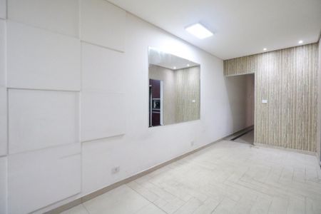 Casa à venda com 160m², 2 quartos e 2 vagas Casa à venda com 160m², 2 quartos e 2 vagasSala
